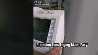 एक नज़दीकी नज़र: 8" रंगीन टच स्क्रीन के साथ 3डी पैटर्नलेस ऑटो लेंस एडगर